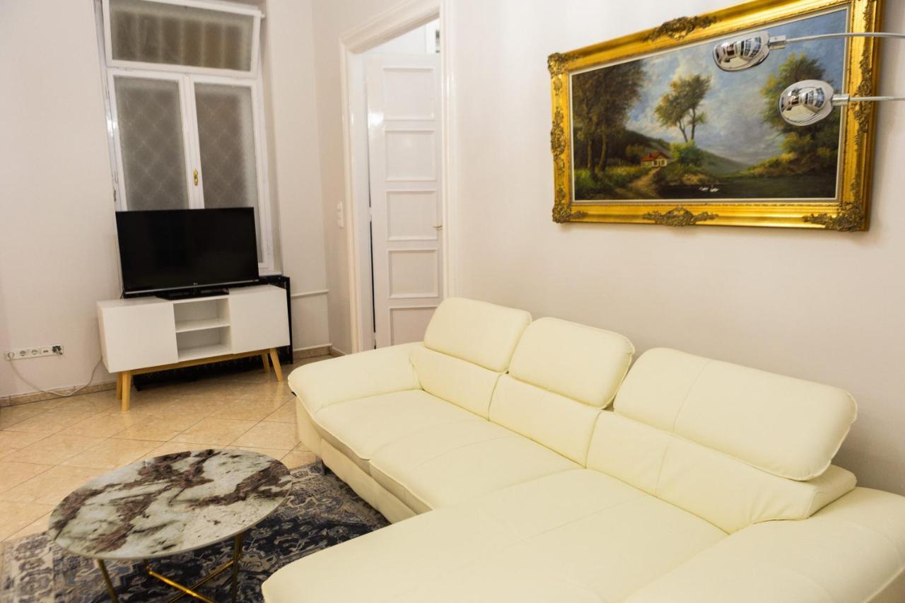 Luxury Downtown 3 Bedroom Apartment By Synagoge With Beautiful View 布达佩斯 外观 照片
