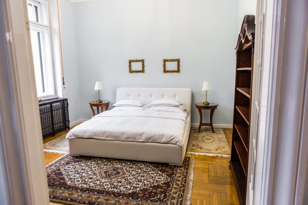 Luxury Downtown 3 Bedroom Apartment By Synagoge With Beautiful View 布达佩斯 外观 照片